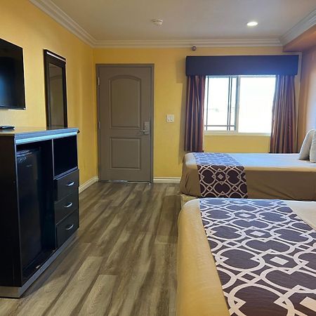 Industry Inn & Suites La Puente Ngoại thất bức ảnh