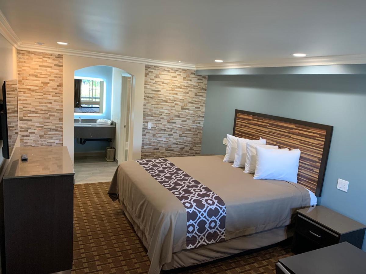 Industry Inn & Suites La Puente Ngoại thất bức ảnh
