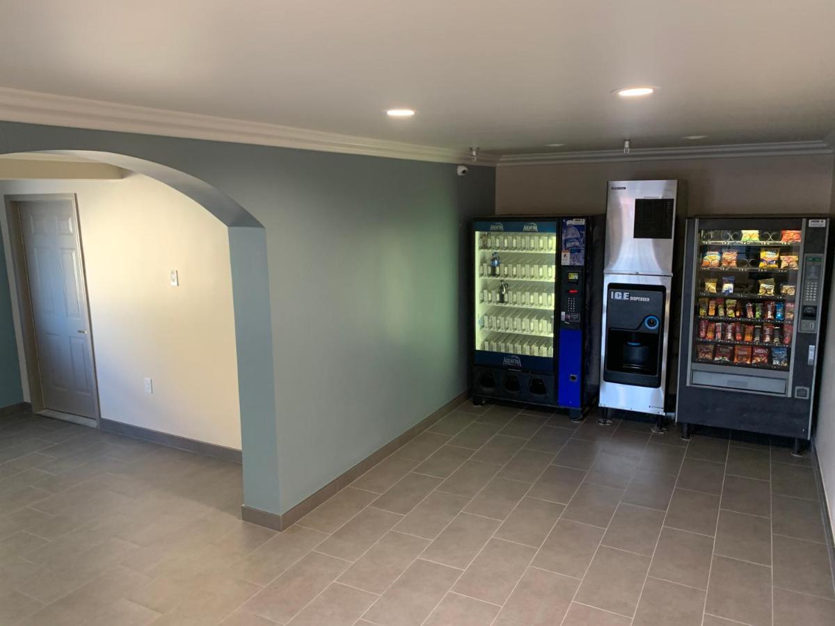 Industry Inn & Suites La Puente Ngoại thất bức ảnh