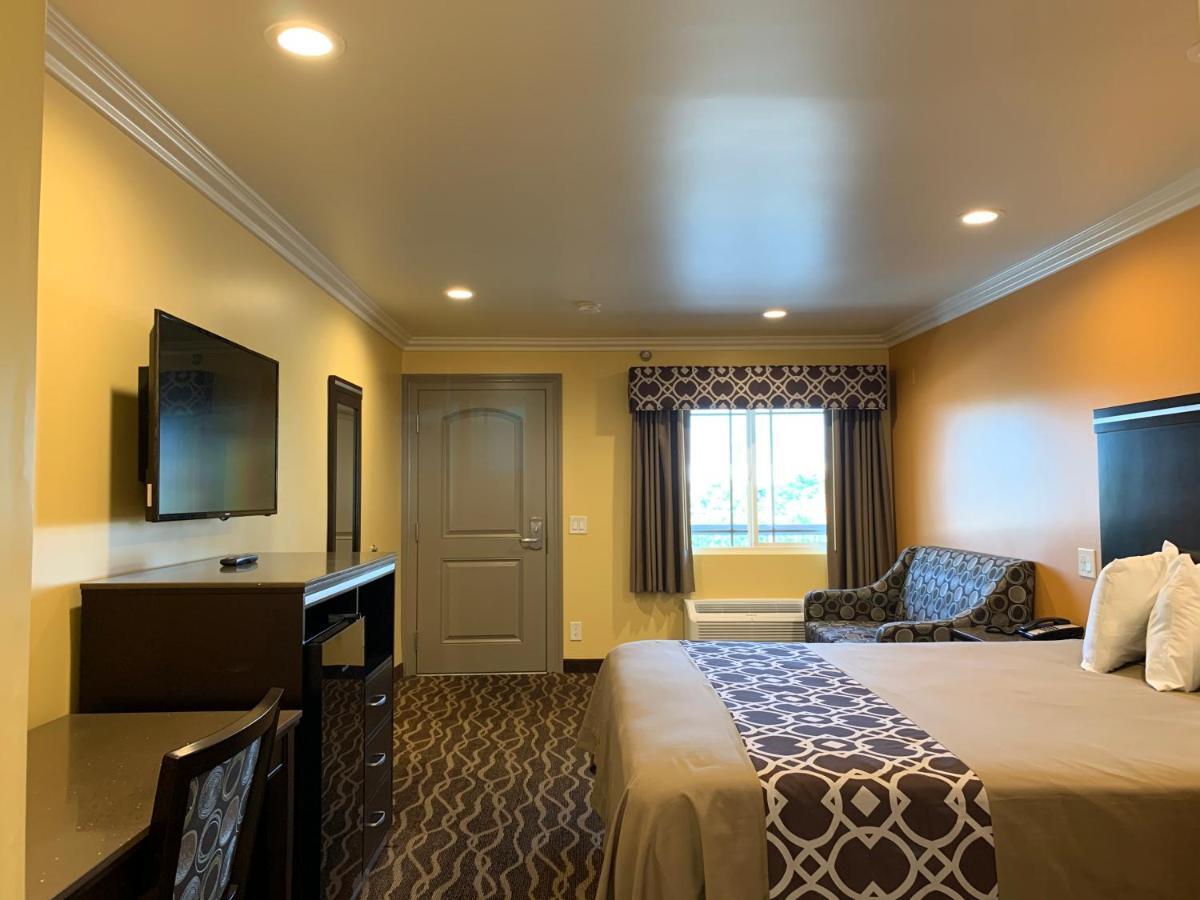 Industry Inn & Suites La Puente Ngoại thất bức ảnh