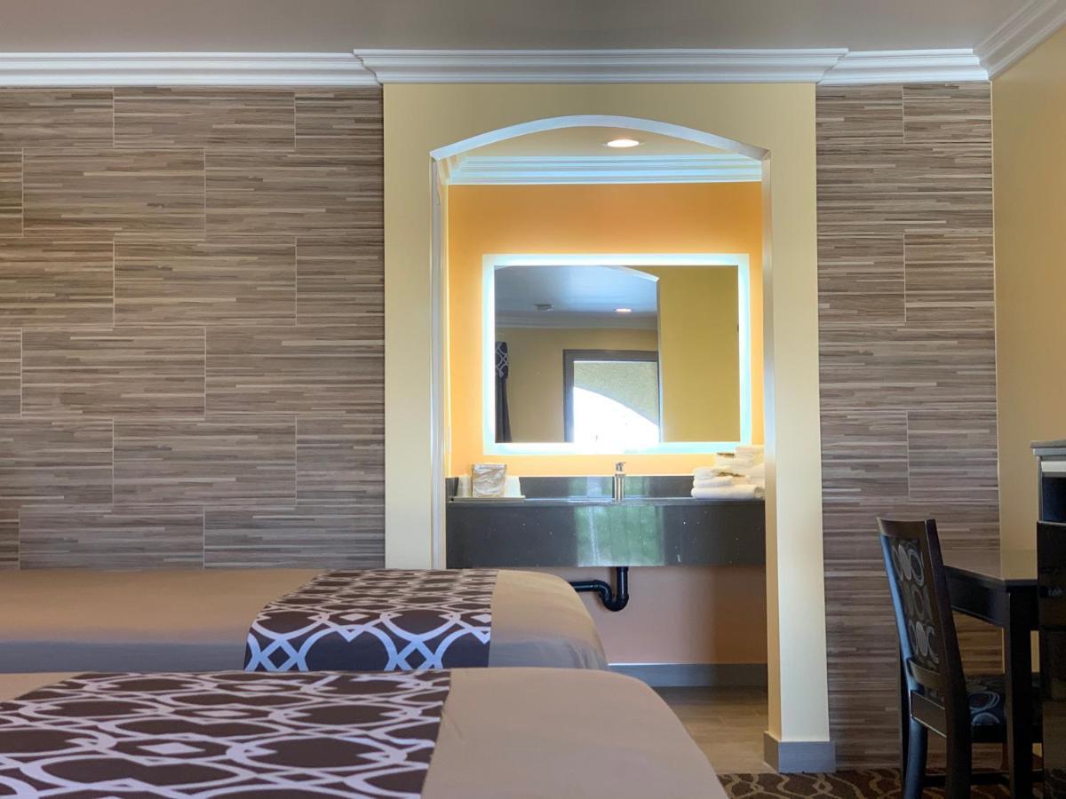Industry Inn & Suites La Puente Ngoại thất bức ảnh